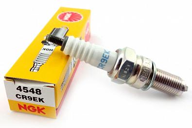 Изображение товара CR9EK Свеча зажигания NGK CR9EK/4548 OEM: Yamaha 94702-00403