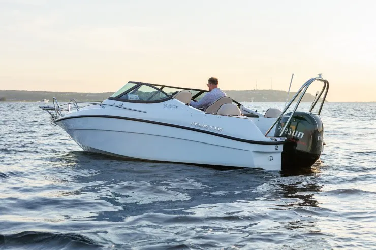 Изображение товара Velvette Cuddy Cabin 20 Image