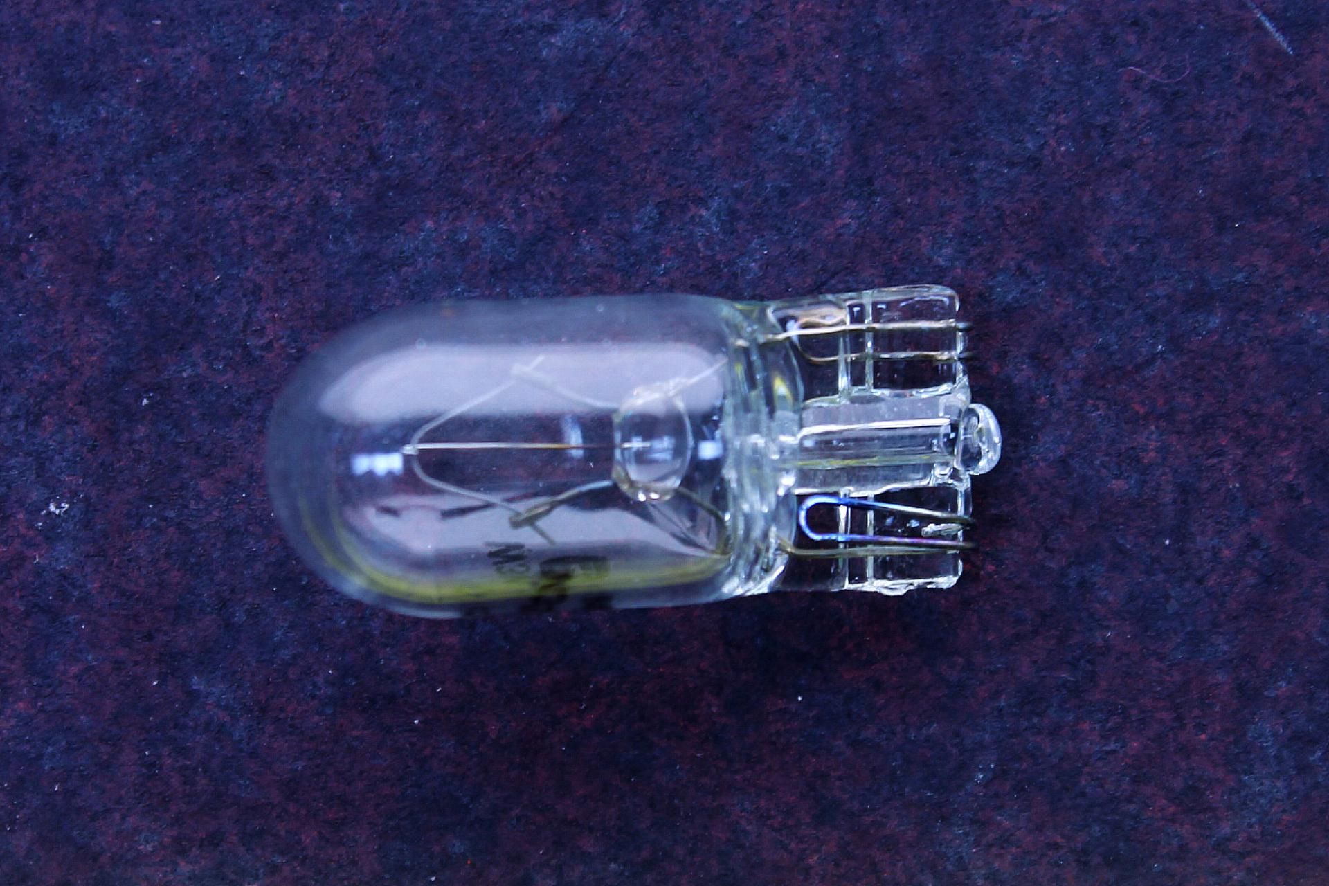 Изображение товара Лампа (12V-3.4W)