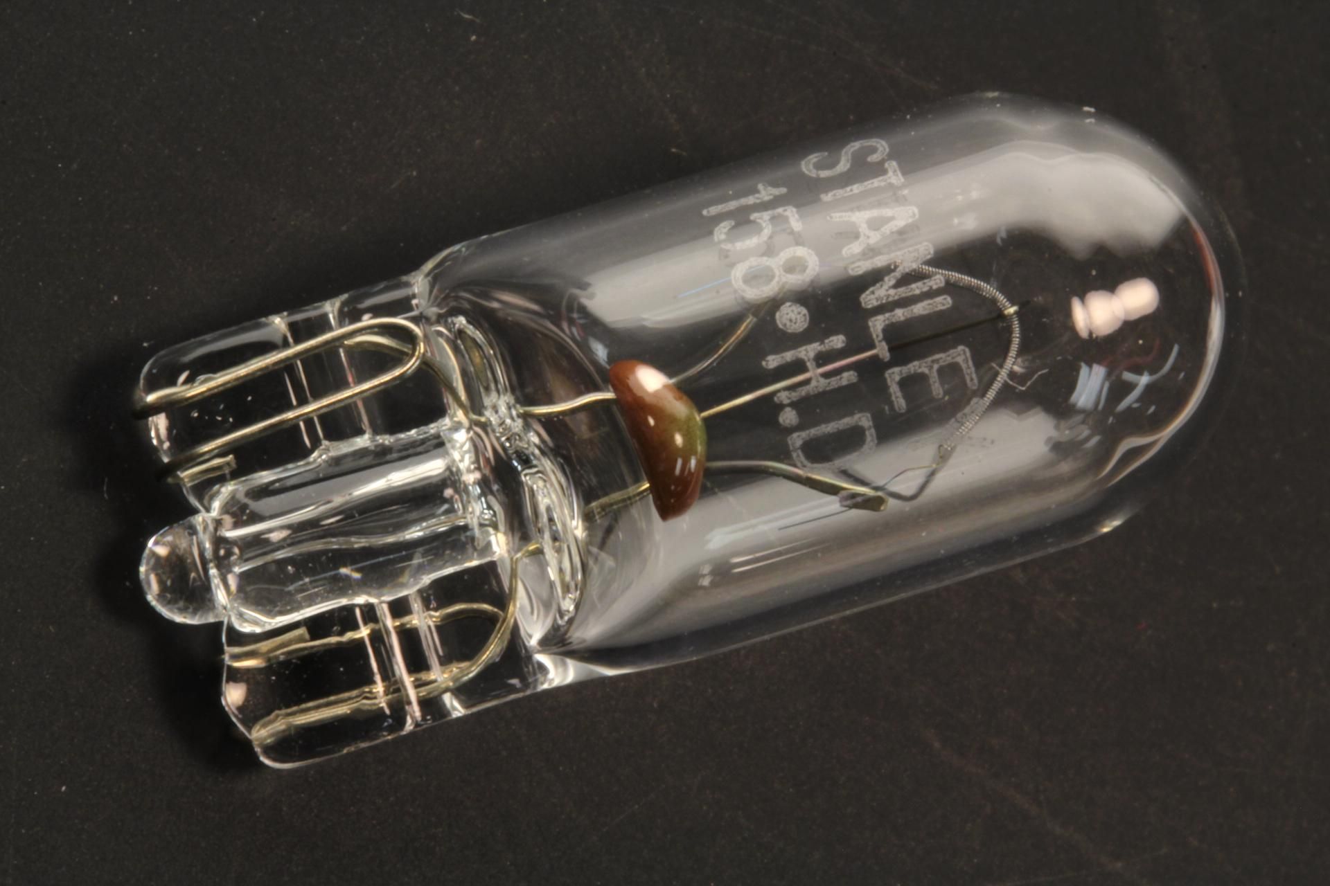 Изображение товара Bulb, wedge base (t10) (12v 3.4w) (nippon seiki)